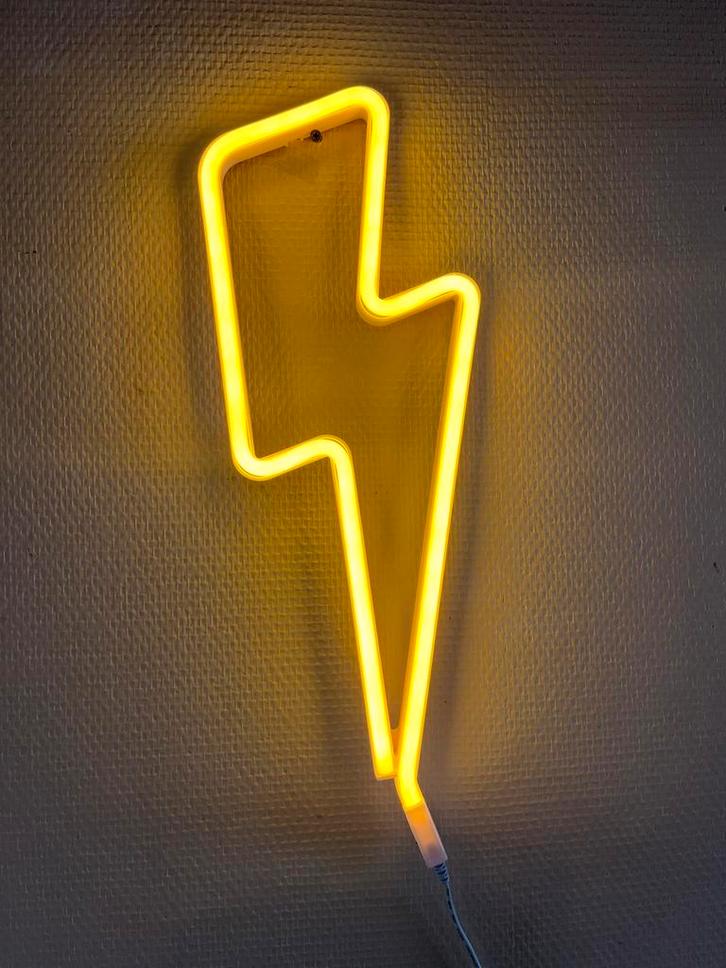 Wandlamp bliksem (als nieuw), Huis en Inrichting, Lampen | Wandlampen, Zo goed als nieuw, Kunststof, Ophalen