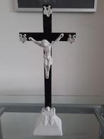 Ancien crucifix en faïence et bois, Antiquités & Art, Enlèvement