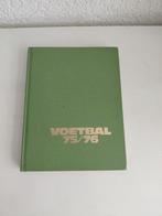 Boek voetbal 75/76, Ophalen of Verzenden