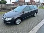 VW PASSAT 1.6 TDI VARIANT COMFORTLINE, Autos, Euro 5, Boîte manuelle, Système de navigation, Particulier