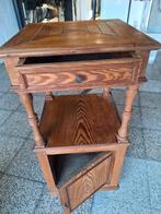 Houten nachtkastje, Antiek en Kunst, Ophalen