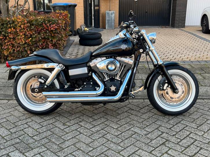 HD Fat bob 2010 weinig km’s sublieme staat, Motoren, Motoren | Harley-Davidson, Particulier, Overig, meer dan 35 kW, 2 cilinders