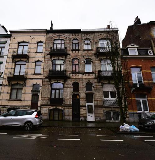Huis te koop in Molenbeek-Saint-Jean, 6 slpks, Immo, Huizen en Appartementen te koop, Vrijstaande woning, G