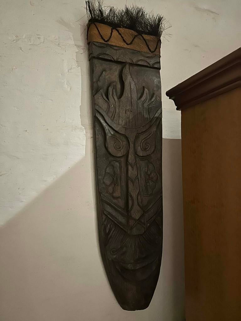 Afrikaanse beelden, maskers, Ophalen