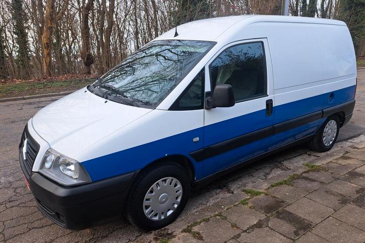 Citroën Jumpy Utilitaire 1.9D * Prête à immatriculé *, Autos, Camionnettes & Utilitaires, Particulier, ABS, Airbags, Alarme, Bluetooth