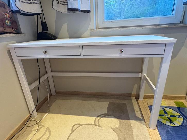 Wit houten bureau, Huis en Inrichting, Bureaus, Zo goed als nieuw, Ophalen