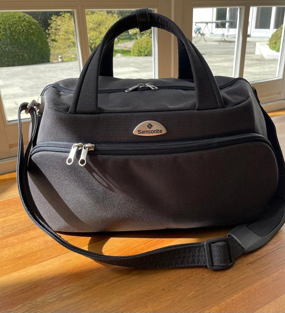 Reistas Samsonite, Bijoux, Sacs & Beauté, Sacs | Sacs de voyage & Petits Sacs de voyage, Comme neuf, Noir, 40 à 60 cm, 20 à 30 cm