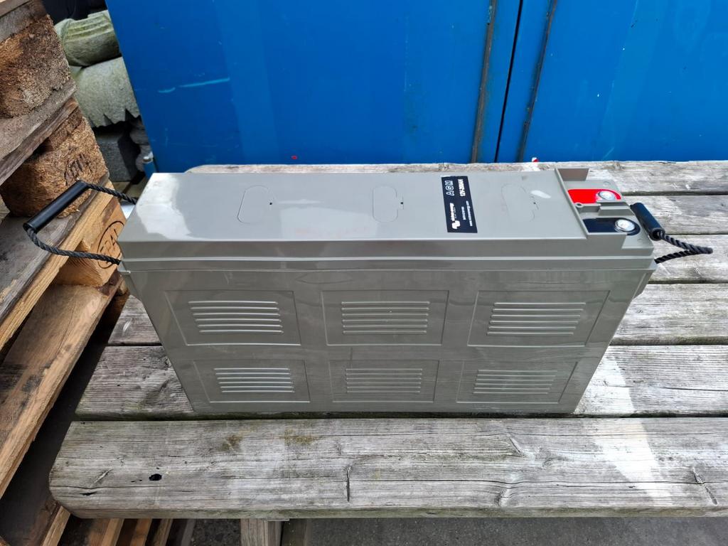 Victron AGM 12V/200Ah Accu/ Batterij Telecom Camper Bus Bedr, Caravans en Kamperen, Mobilhome-accessoires, Zo goed als nieuw, Ophalen of Verzenden
