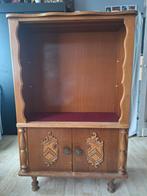 Vitrine kast, Enlèvement