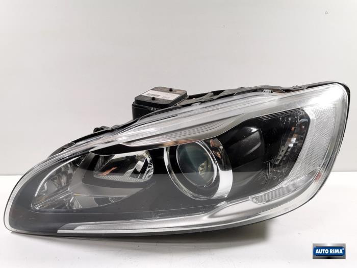 Koplamp links van een Volvo V60, Gebruikt, -, -, Ophalen of Verzenden