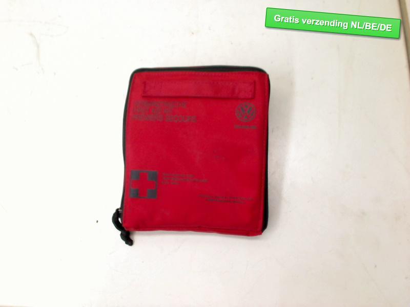 VERBANDTAS EHBO Volkswagen CC (358) (3C8860282), Gebruikt, De Bloemendaal 21 21
5221 EB  'S HERTOGENBOSCH, NL, Info@123Parts.nl