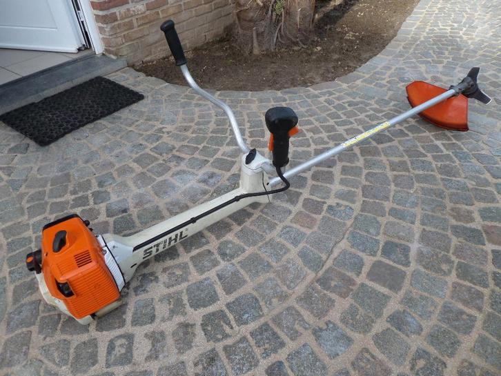 Bosmaaier van STIHL type FS450, Tuin en Terras, Bosmaaiers, Gebruikt, Benzine, 30 tot 50 cm, Ophalen