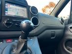 Peugeot Partner 1.2benz Bj2018 112000 km navi homologue, Capteur de stationnement, Euro 6, Entreprise, Boîte manuelle