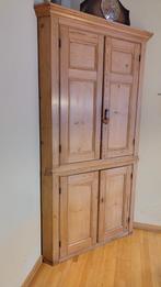 Mooie stijlvolle lichtgrenen hoekkast., Huis en Inrichting, Ophalen, Brocante lichtgrenen, 100 tot 150 cm, Zo goed als nieuw