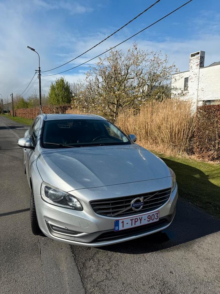 Volvo V60 Ocean Race – 2014 – 188.000 km, Auto's, Volvo, Particulier, V60, Diesel, Euro 5, Break, 5 deurs, Zilver of Grijs, Zwart