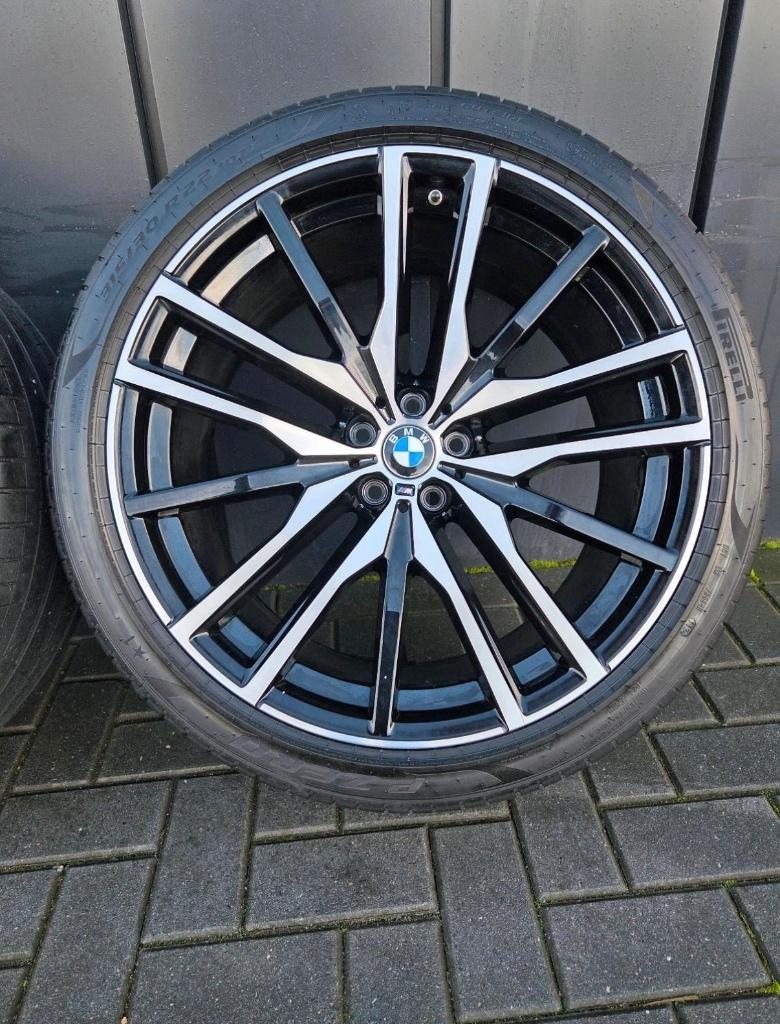 Jantes BMW X5 G05 & BMW X6 G06 22pouces kit d'origine, Autos : Pièces & Accessoires, Pneus & Jantes, Pneus et Jantes, Pneus été