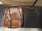 Sac bandoulière en cuir brun – style vintage – très bon état, Autres marques, Cuir, Comme neuf, Brun