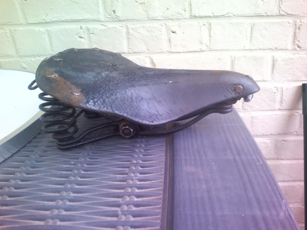 Oud lederen Brooks zadel., Fietsen en Brommers, Gebruikt, Leer, Ophalen of Verzenden, Brooks