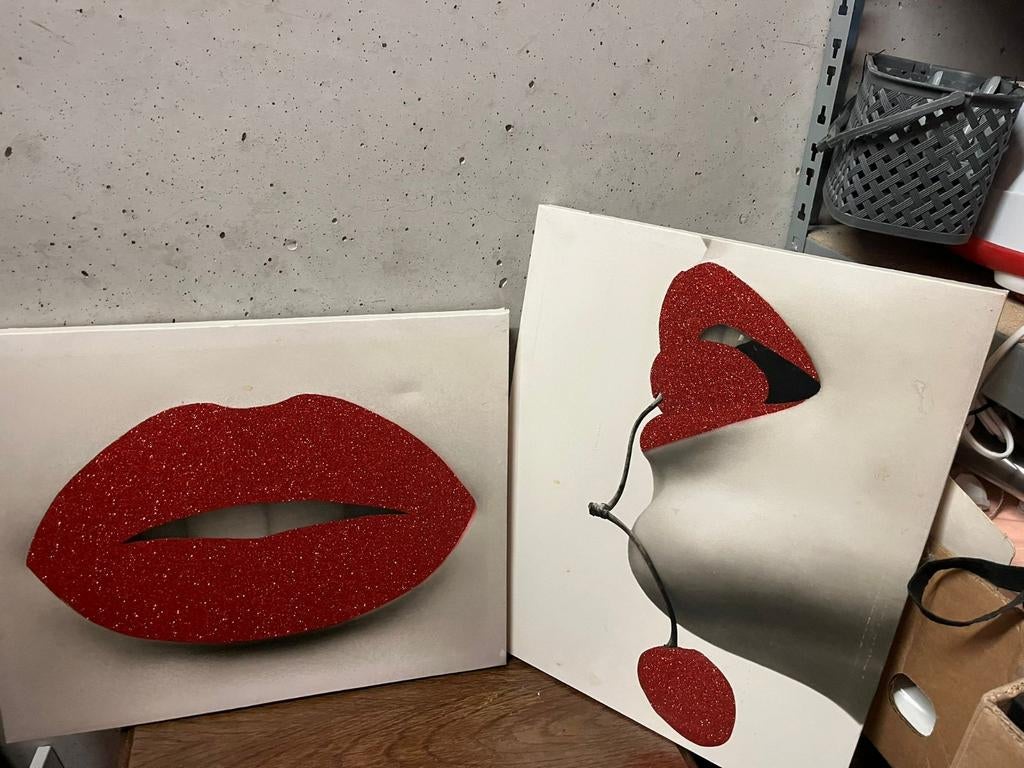 Kaders met lippen, Enlèvement