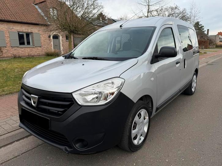 Dacia Dokker 1.5 Diesel Lichte Vracht In Goede Staat Airco, Autos, Camionnettes & Utilitaires, Particulier, Verrouillage central
