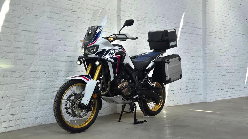Honda Africa Twin CRF1000A HRC Full Option @motomobila, Motoren, Motoren | Honda, 2 cilinders, Motorrijbewijs A, Bedrijf, Toermotor