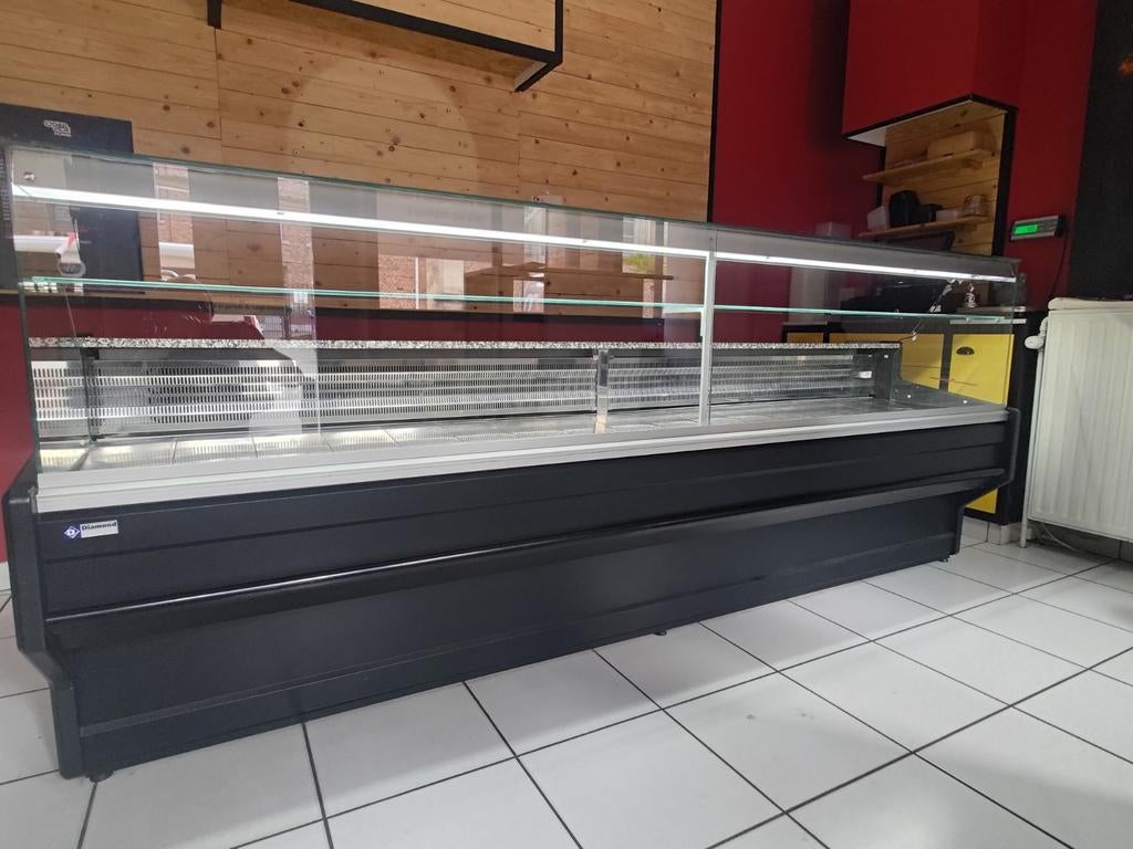 Grand frigo comptoir, Enlèvement