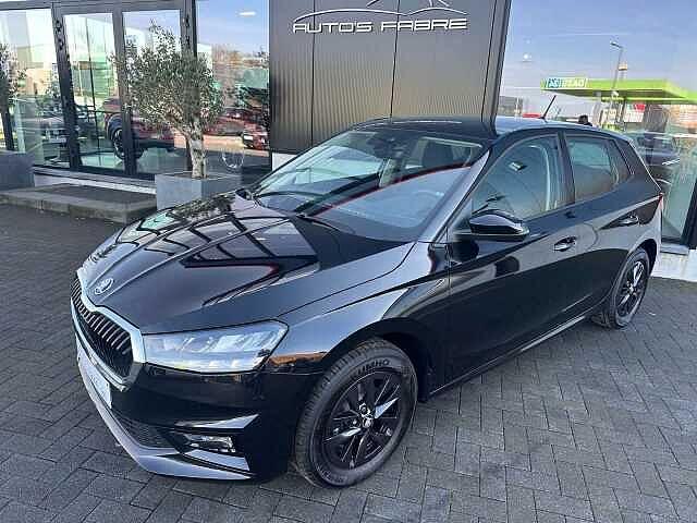 SKODA Fabia 1.0i Serie 130years Camera GPS Verw zetels NIEUW, USB, Zwart, https://public.car-pass.be/vhr/6e59855a-58a9-47c1-b615-2e6cd011bc4d