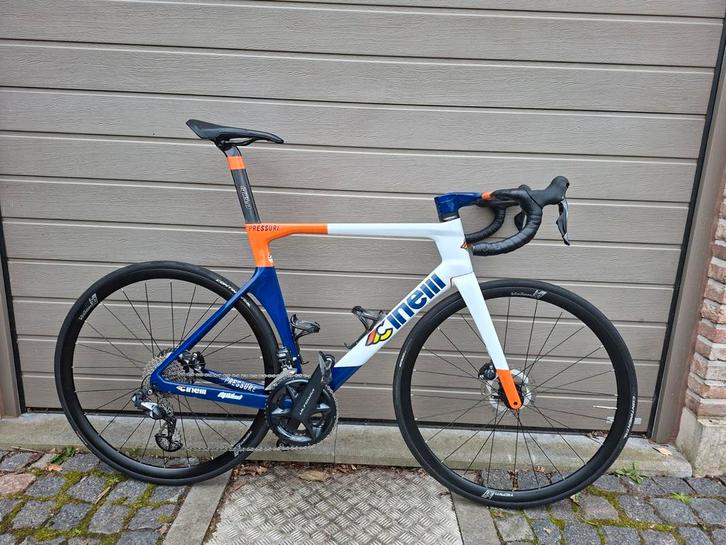 Cinelli Pressure taille L, Vélos & Vélomoteurs, Vélos | Vélos de course, Carbone, Enlèvement ou Envoi