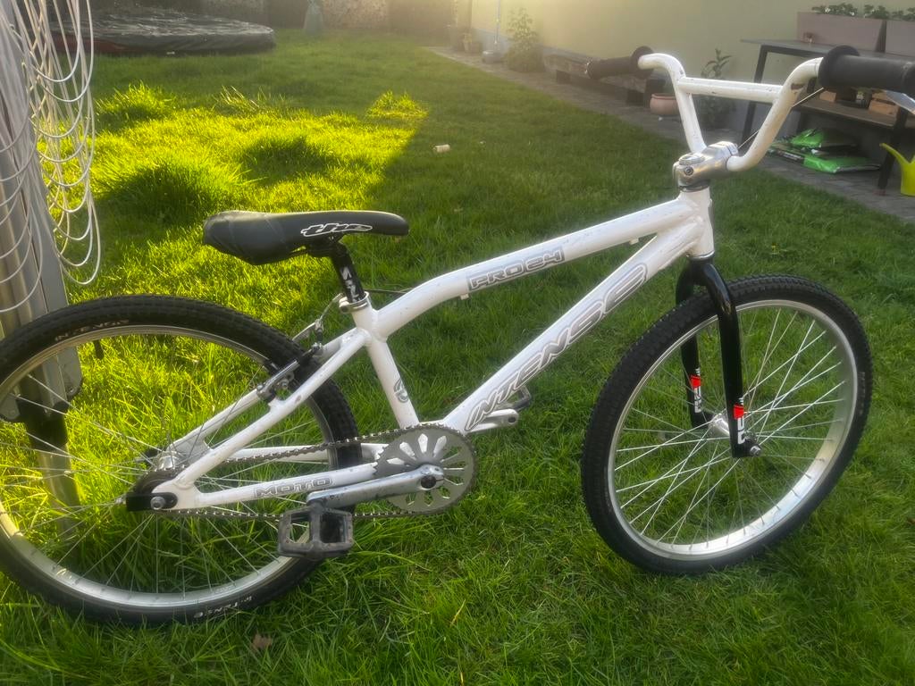 Bmx Intense - cruiser, Fietsen en Brommers, Ophalen, 24 inch of meer, Gebruikt, Velgrem