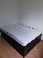 Lit noir Ikea à tiroirs 1,40m + matelas à mémoire de formes, Ophalen, Zwart