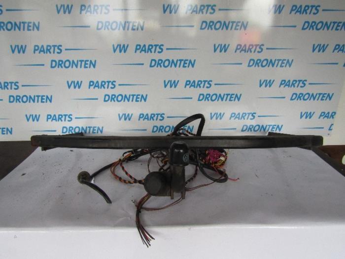 Trekhaak van een Volkswagen Jetta, Gebruikt, -, Volkswagen, -