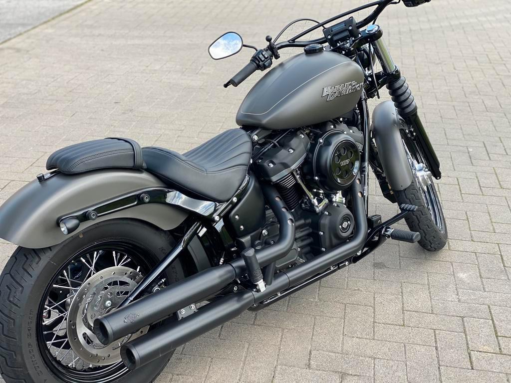 Harley- Davidson Street Bob 107, Motos, Motos | Harley-Davidson, Particulier, Enlèvement
