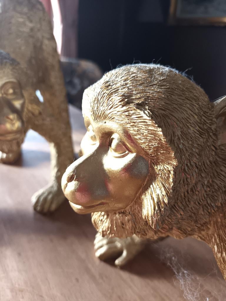 Beelden 2/ grote gouden apen, hoogte 68cm., Ophalen of Verzenden, Nieuw, Dier