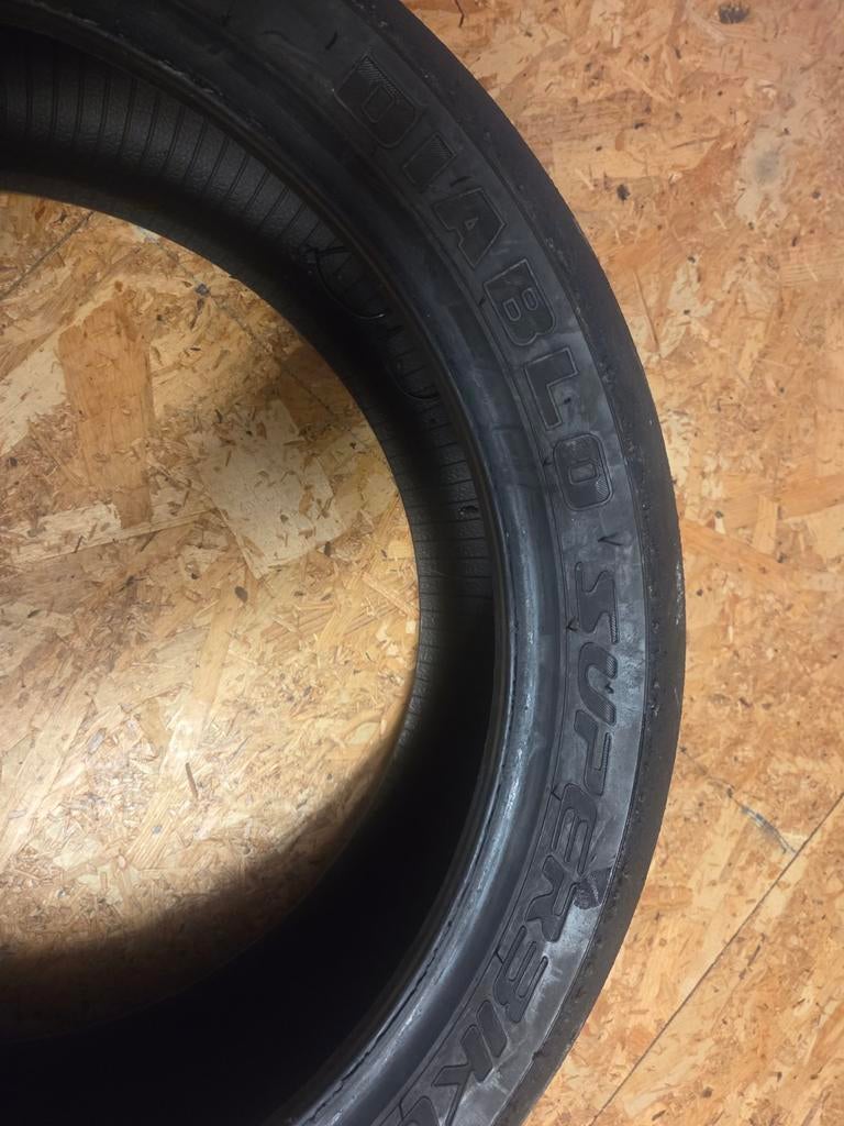 Banden pirelli slicks 1x gebruikt, Ophalen