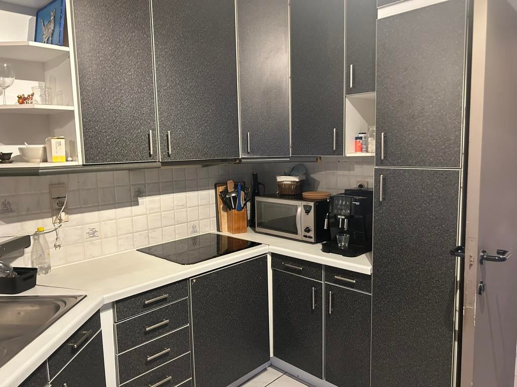 Cuisine ancienne d angle gratuit, Maison & Meubles, Cuisine | Cuisines complètes, Enlèvement, Comme neuf