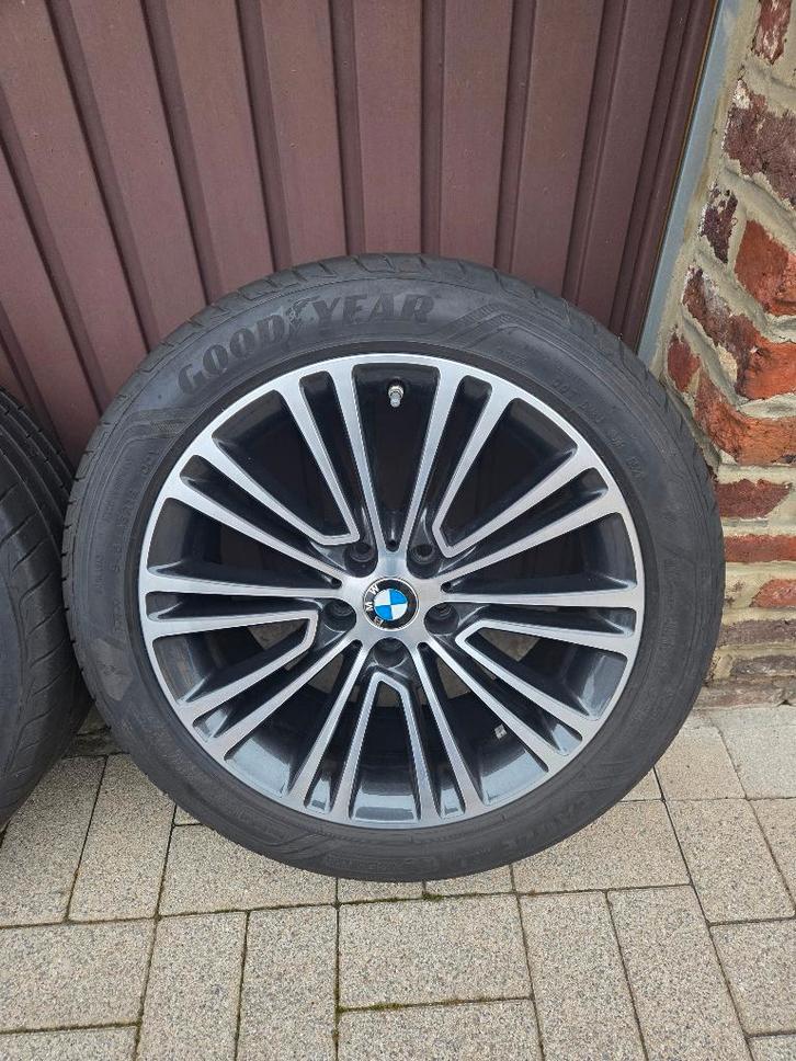 4 JANTES BMW ORIGINE SERIE 5 G30 G31 EN 18 POUCE 245/45R18, Autos : Pièces & Accessoires, Pneus & Jantes, Pneus et Jantes, Pneus été