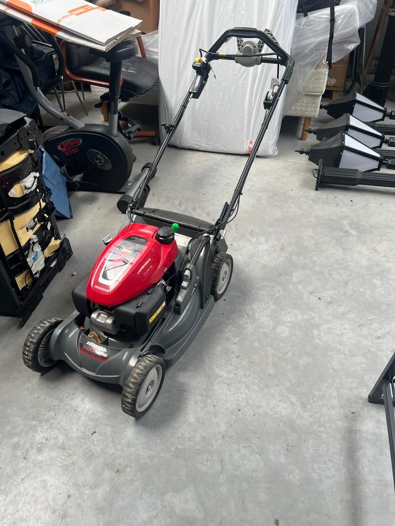 Honda HRX 476 C2 VYEH (2023), Jardin & Terrasse, Tondeuses à gazon, Comme neuf, Enlèvement
