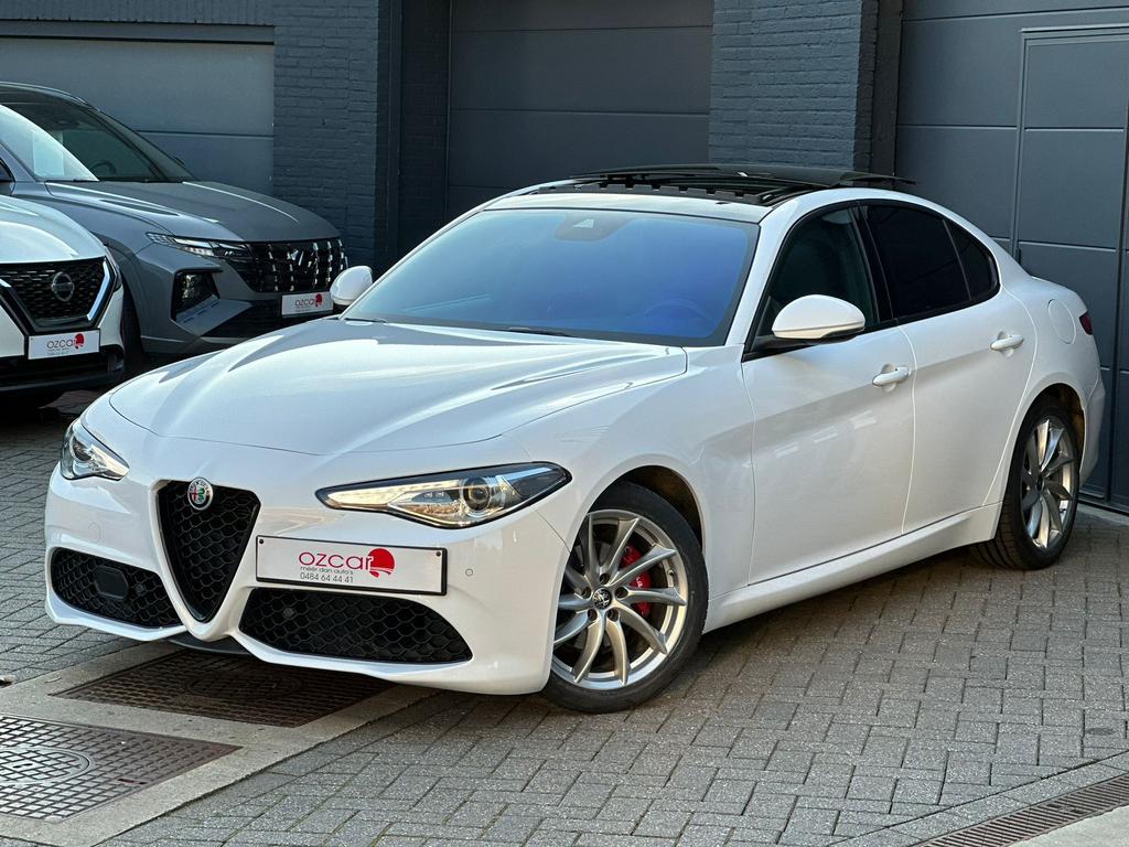 Alfa Romeo 2.2 MJD |LederPanoAcc|FullOpt|1JGarantie, Autos, Alfa Romeo, Cuir, Achat, https://public.car-pass.be/vhr/594ac11a-26a3-42df-9ebd-92b1bef76078