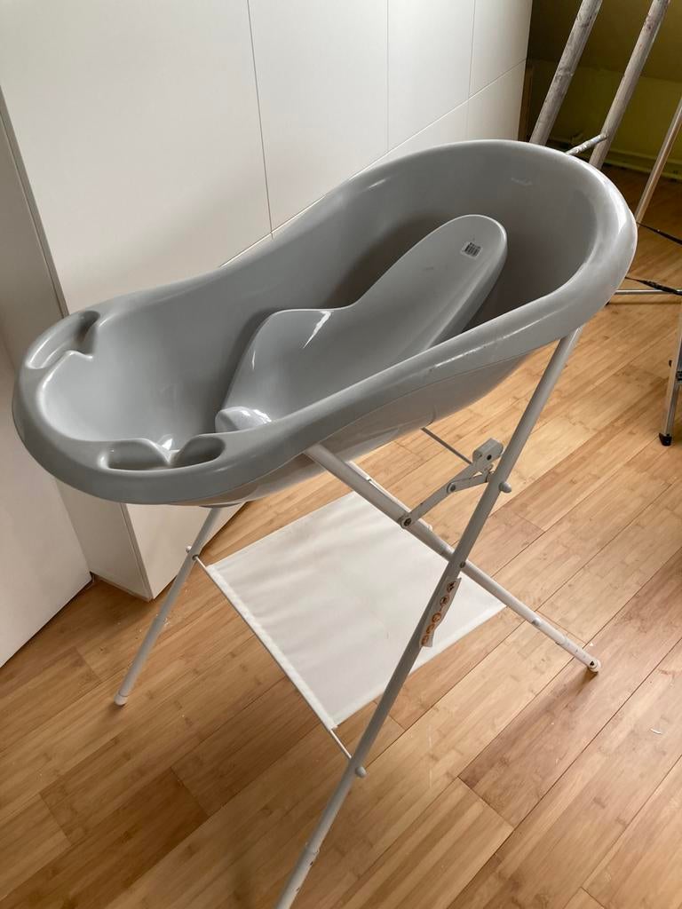 Baignoir sur pied, Enlèvement, Utilisé, Baignoire