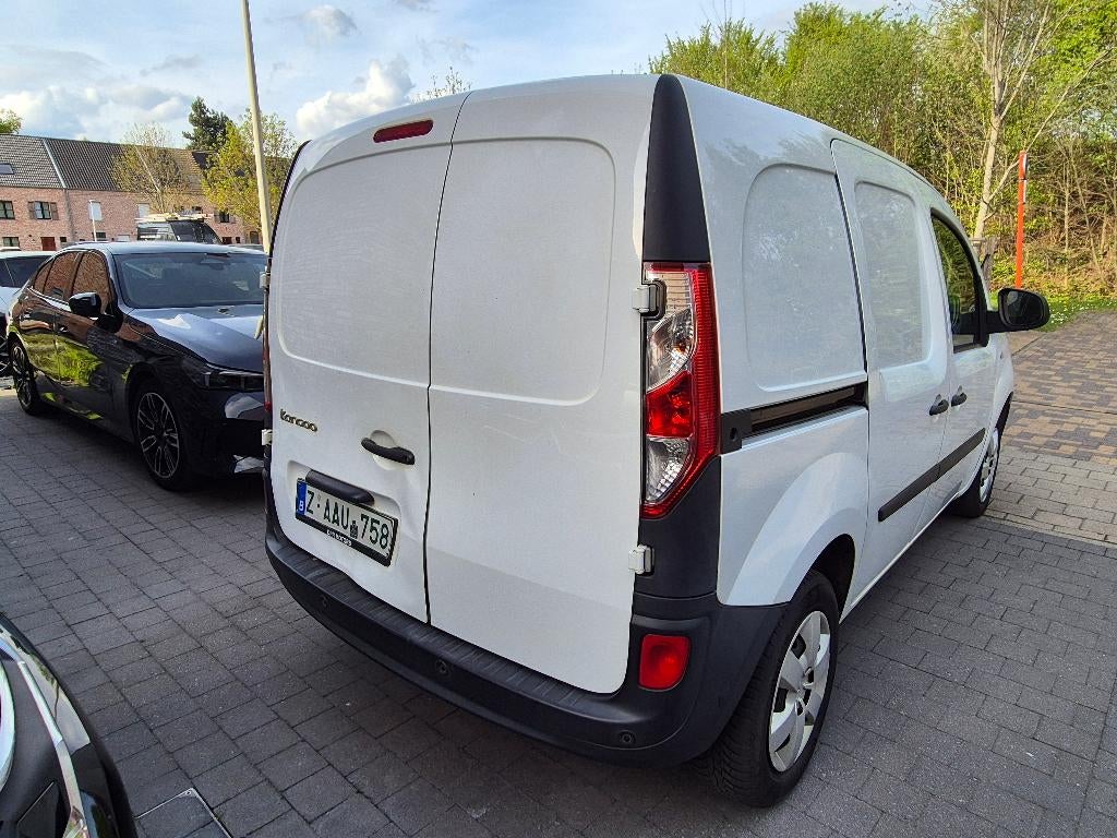 Renault Kangoo 2021 1.5 dCi 95 Airco (EU6D) GARANTIE, Voorwielaandrijving, 4 deurs, Stof, 4 cilinders
