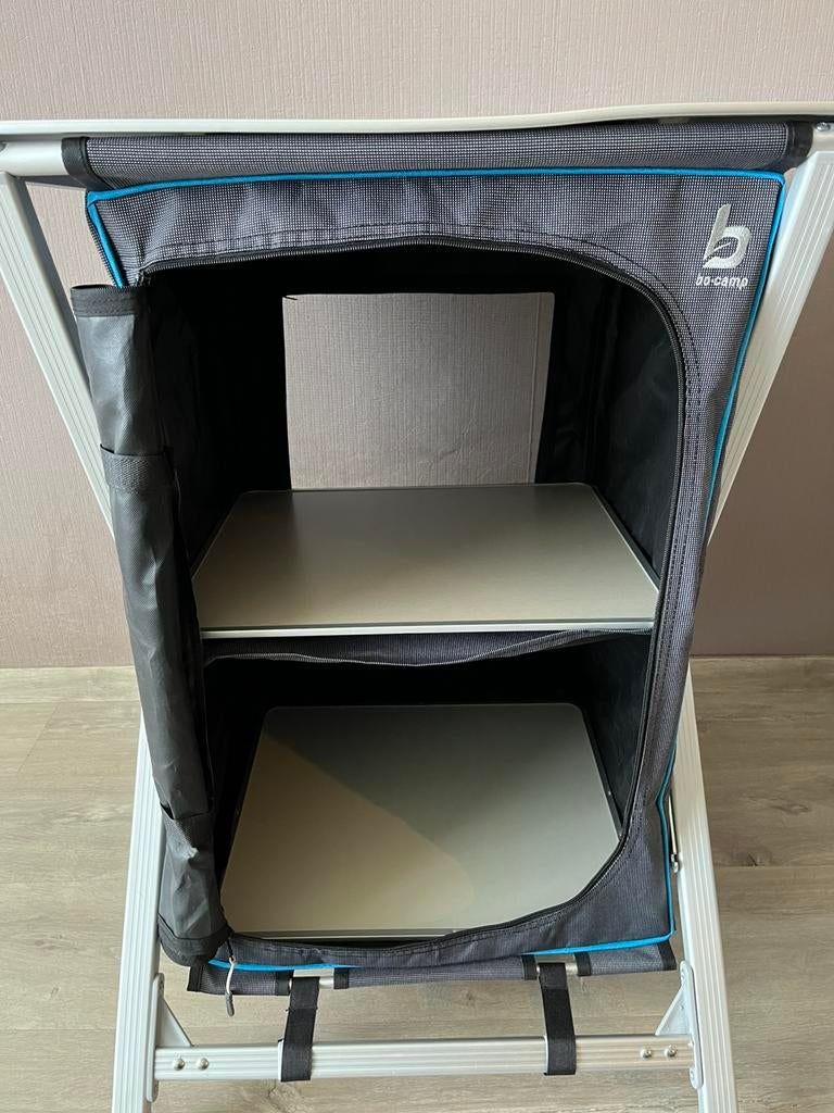 Bo Camp Easy to Fold kast/kampeerkast nieuwstaat, Caravans en Kamperen, Kampeermeubelen, Zo goed als nieuw, Ophalen