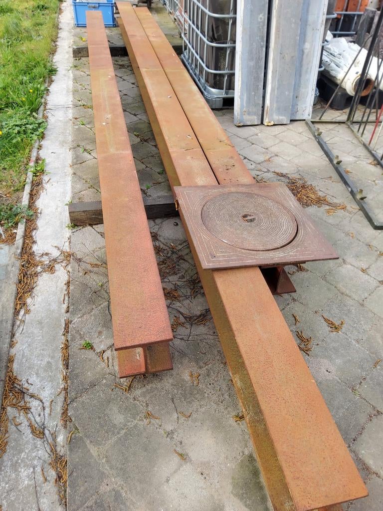 Poutrel, Doe-het-zelf en Bouw, Metalen, Ophalen