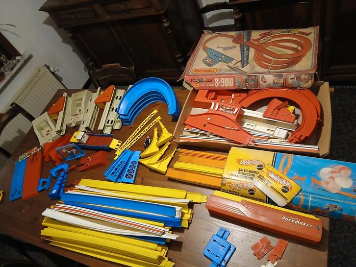 Groot lot matchbox racebaan onderdelen, Collections, Jouets, Enlèvement