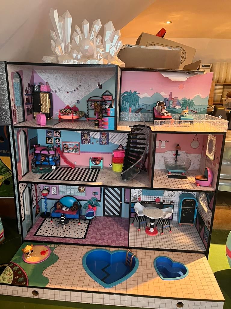 Groot pakket LOL Surprise met poppenhuis, Ophalen, Gebruikt, Poppenhuis
