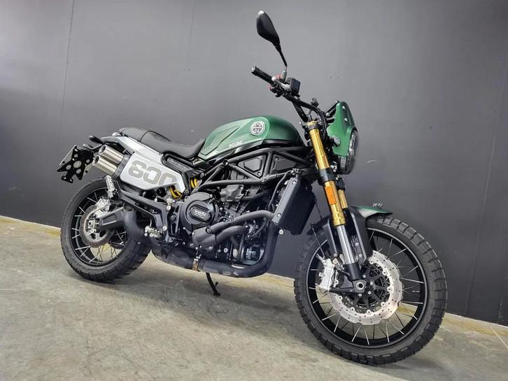 Benelli Leoncino 800 Trail (BTW-motor) in nieuwstaat, Motoren, Motoren | Benelli, Bedrijf, Overig, meer dan 35 kW
