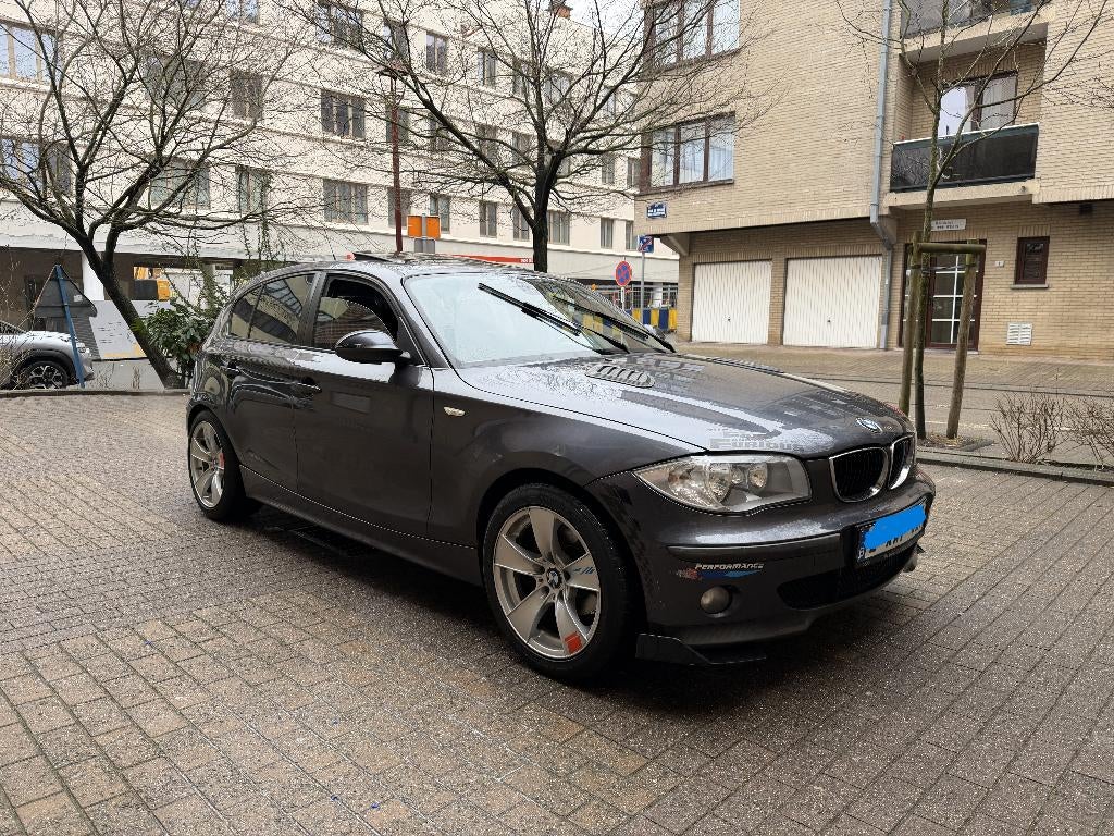 BMW 116i essence toit ouvrant, Achat, Entreprise, Boîte manuelle, Entretenue par le concessionnaire