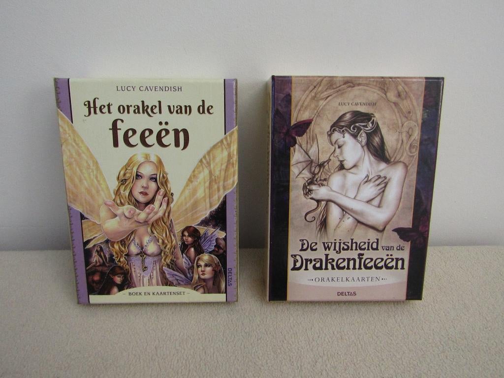 2 kaartensets - Lucy Cavendish, Tarot of Kaarten leggen, Overige typen, Ophalen of Verzenden, Zo goed als nieuw