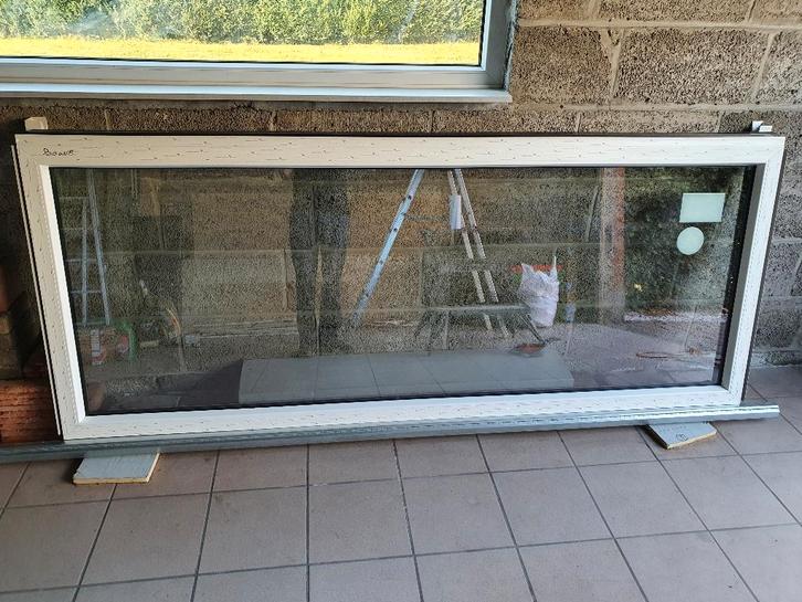 Raam + rolluik HR glas U-waarde 1.0 + arduindorpel, Doe-het-zelf en Bouw, Glas en Ramen, Nieuw, Gevelraam of Ruit, Dubbelglas