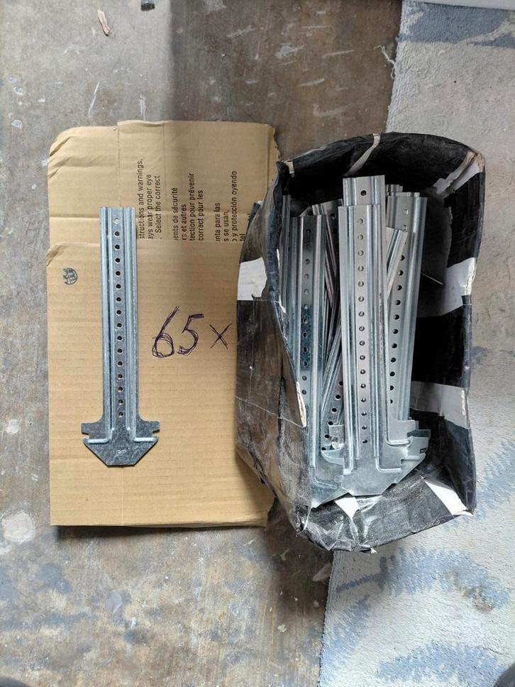 Accessoires métal stud, Bricolage & Construction, Plaques & Panneaux, Enlèvement