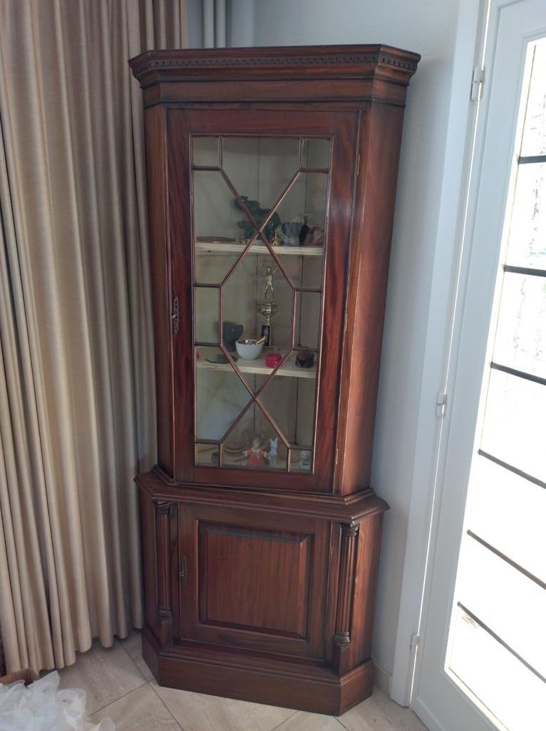 Hoekkast/vitrinekast, Ophalen, 50 tot 100 cm, 150 tot 200 cm, 25 tot 50 cm